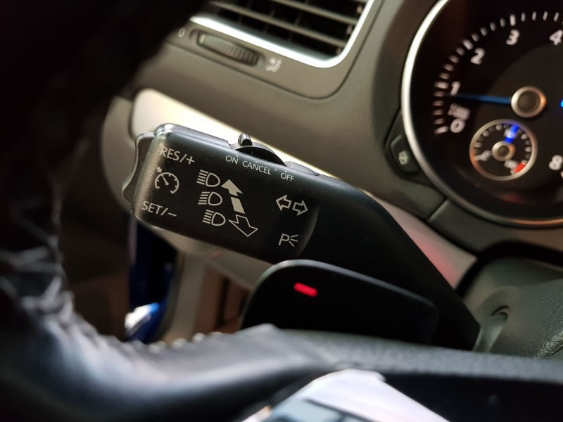 VOLKSWAGEN GOLF VI R20 2.0 TSI 270CV DSG 4MOTION