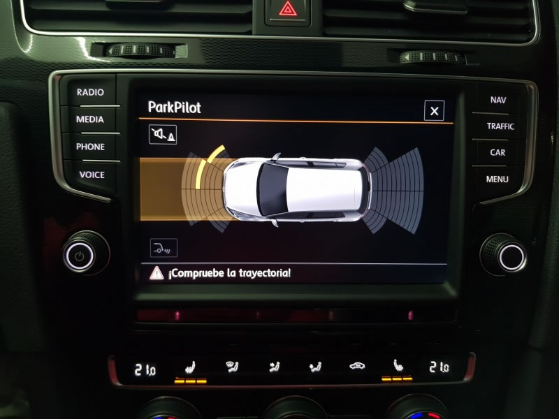 VOLKSWAGEN GOLF VII GTD BMT 2.0 TDI 184CV