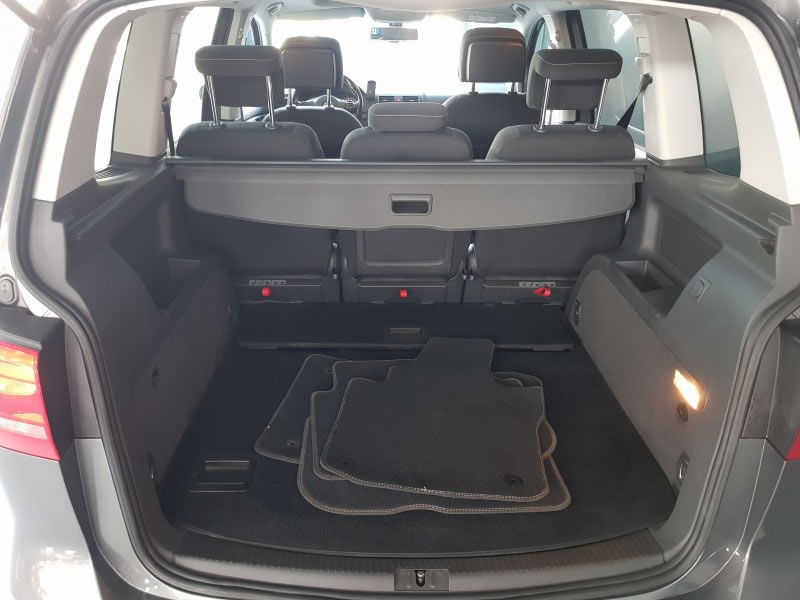 VOLKSWAGEN TOURAN 2.0 TDI 140CV DSG CUP