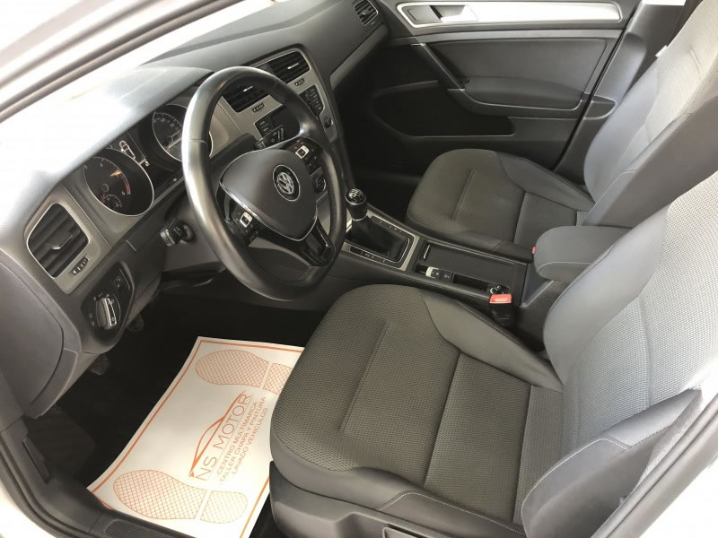 VOLKSWAGEN GOLF VII 1.6 TDI 105