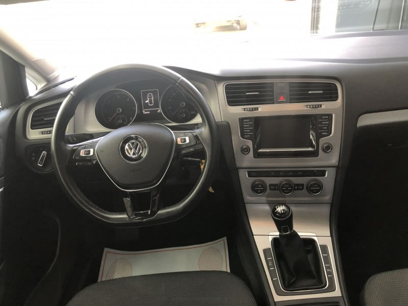 VOLKSWAGEN GOLF VII 1.6 TDI 105