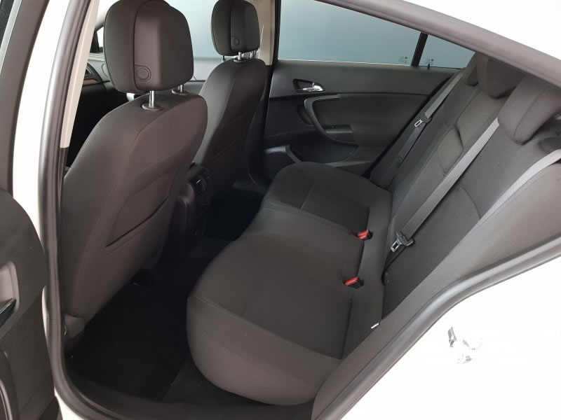 OPEL INSIGNIA  2.0 CDTI 130