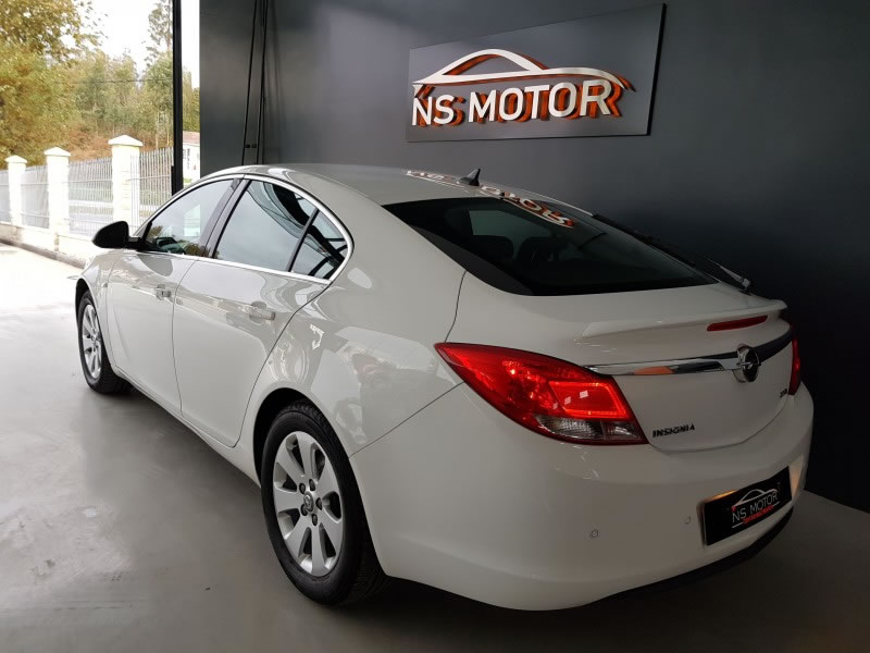 OPEL INSIGNIA  2.0 CDTI 130