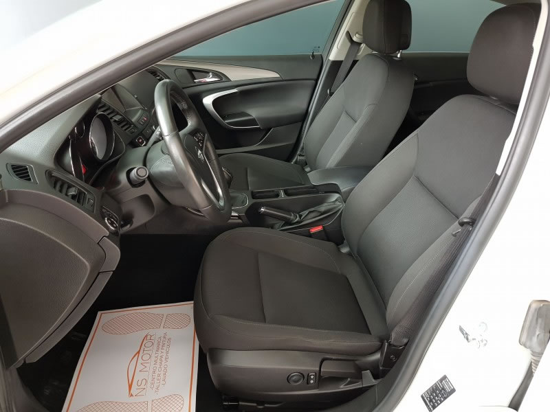 OPEL INSIGNIA  2.0 CDTI 130