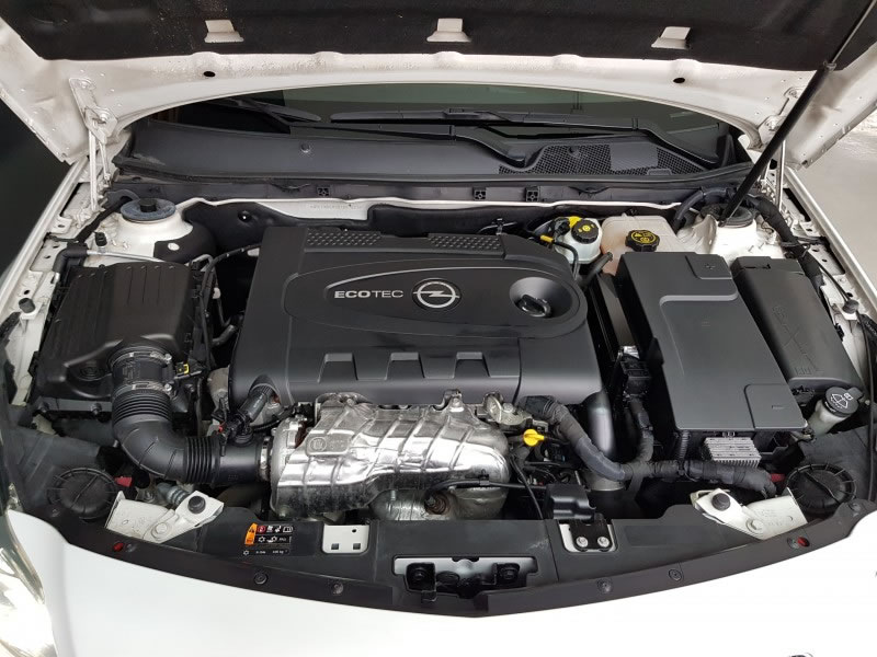 OPEL INSIGNIA  2.0 CDTI 130