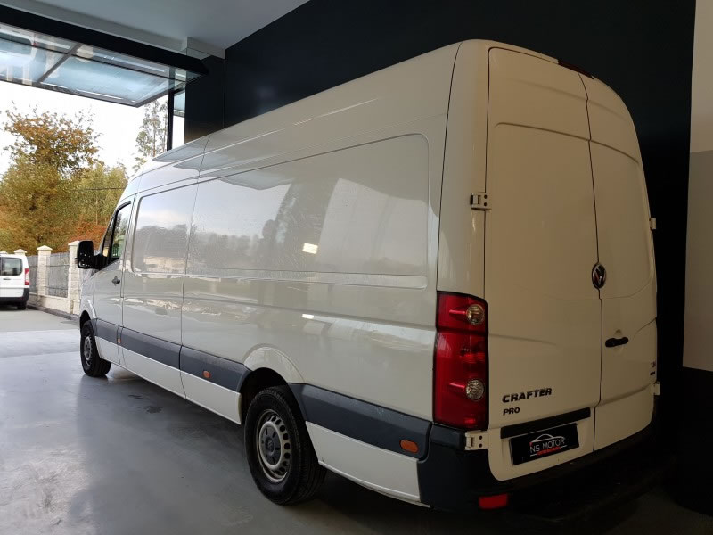 VOLKSWAGEN CRAFTER PRO 2.0 TDI BMT 136CV LARGA