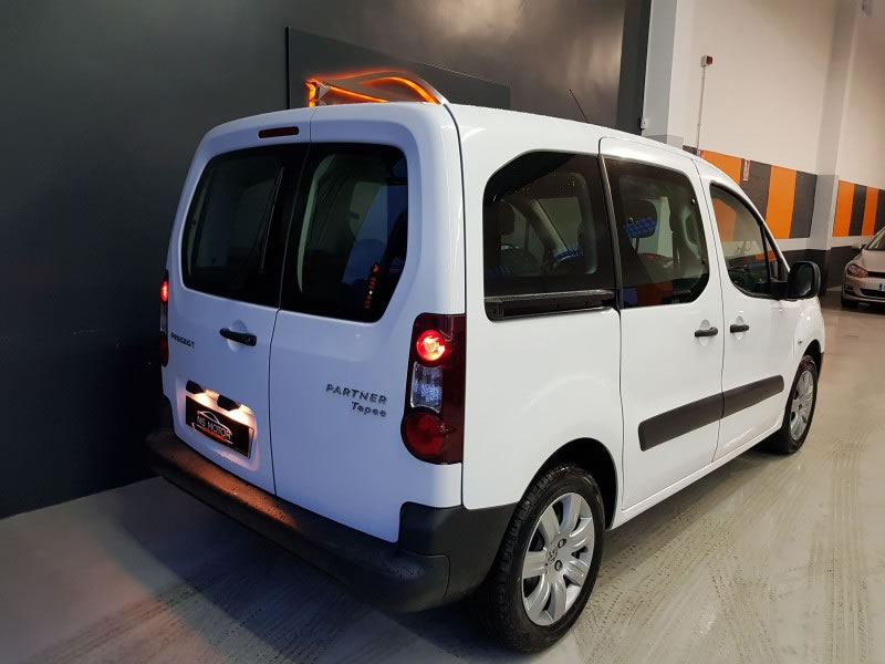 PEUGEOT PARTNER 1.6 HDI 75CV TEPEE 5 PLAZAS