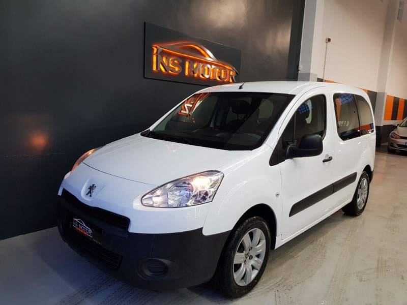 PEUGEOT PARTNER 1.6 HDI 75CV TEPEE 5 PLAZAS