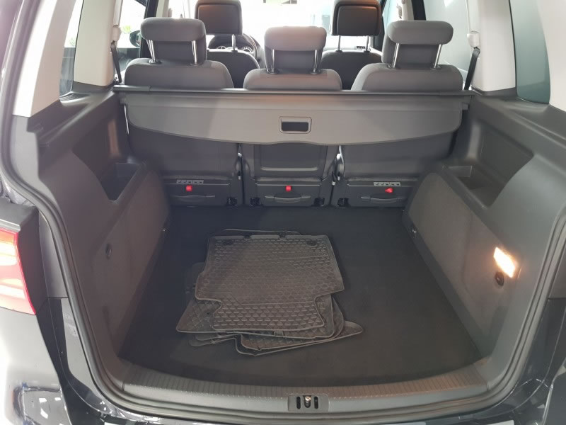 VOLKSWAGEN TOURAN 2.0 TDI 140CV ADVANCE