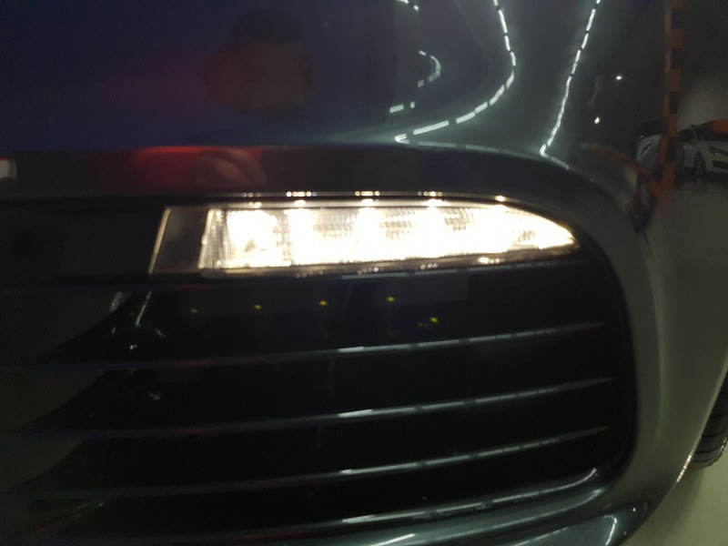 VOLKSWAGEN GOLF VI 2.0 TSI 270CV R20 4MOTION