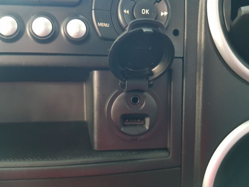 PEUGEOT PARTNER ACTIVE TEPEE 1.6 HDI 115CV DOBLE PUERTA LATERAL