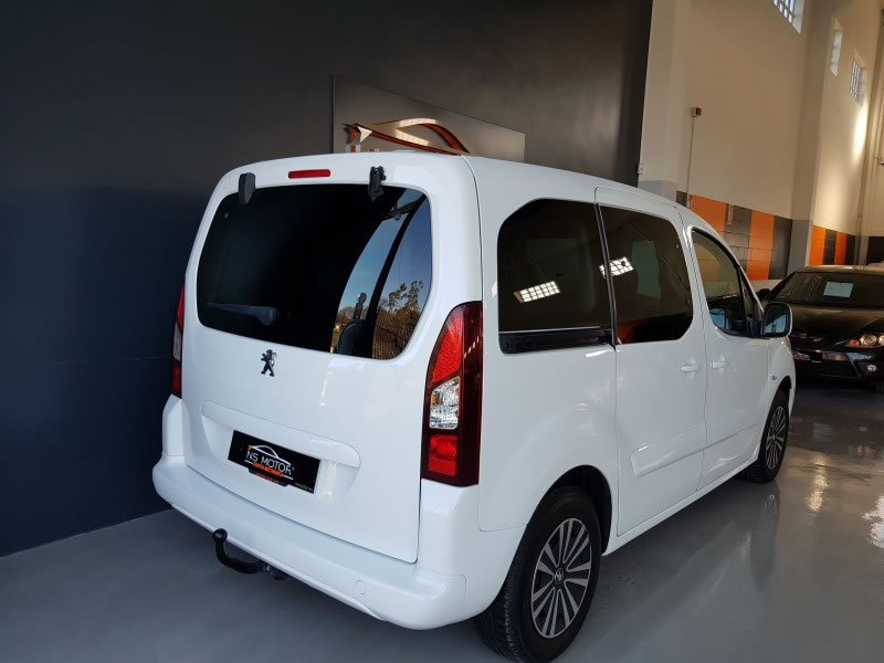 PEUGEOT PARTNER ACTIVE TEPEE 1.6 HDI 115CV DOBLE PUERTA LATERAL