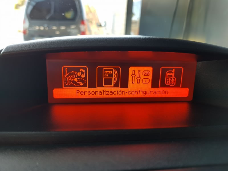 PEUGEOT PARTNER ACTIVE TEPEE 1.6 HDI 115CV DOBLE PUERTA LATERAL