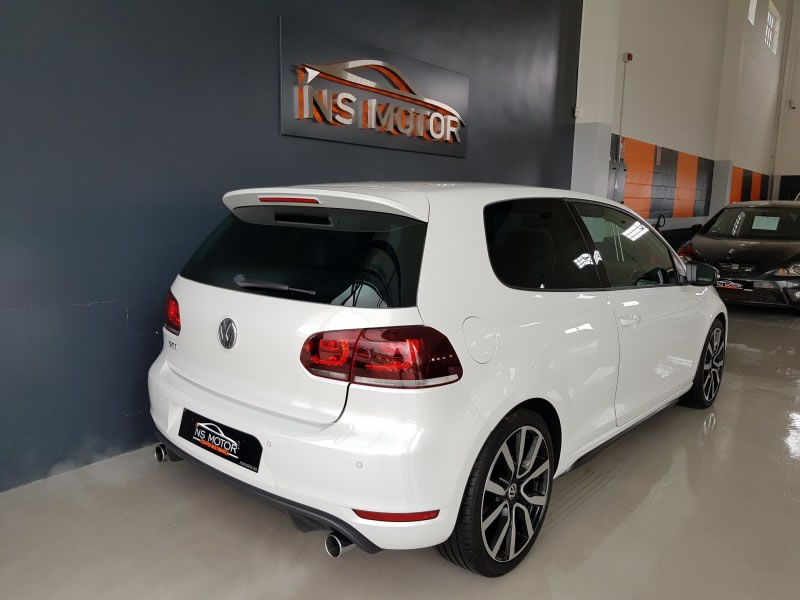 VOLKSWAGEN GOLF VI 2.0 TSI 210CV EDICION LIMITADA ADIDAS
