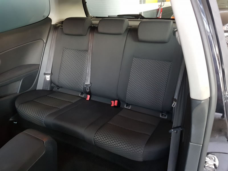 VOLKSWAGEN GOLF VI 2.0 TDI 110CV ADVANCE