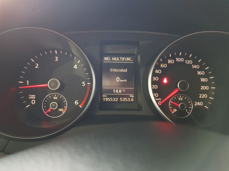 VOLKSWAGEN GOLF VI 2.0 TDI 110CV ADVANCE