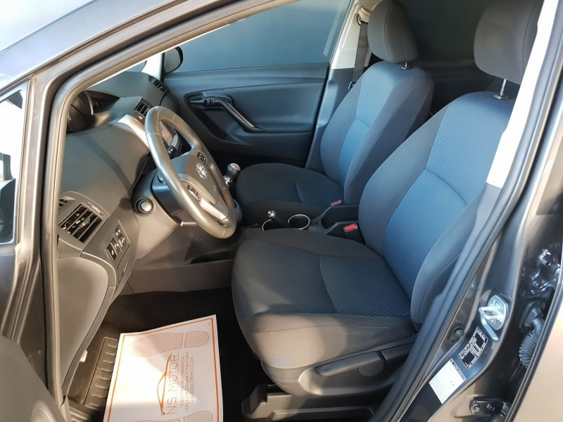 TOYOTA VERSO 115D 6 VELOCIDADES ADVANCE 7 PLAZAS