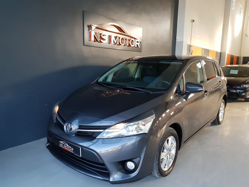 TOYOTA VERSO 115D 6 VELOCIDADES ADVANCE 7 PLAZAS