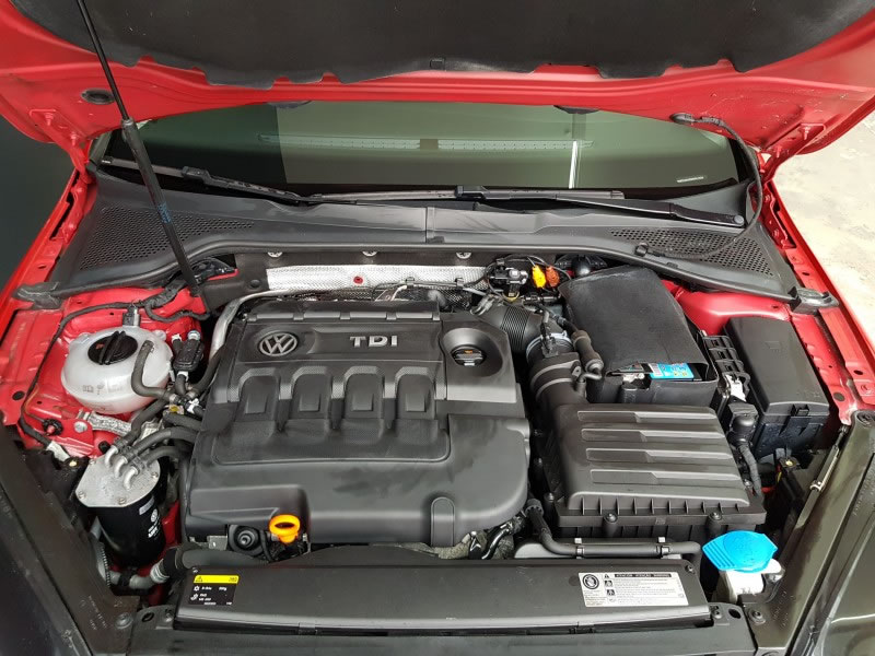 VOLKSWAGEN GOLF VII 2.0 TDI 150CV DSG BMT SPORT