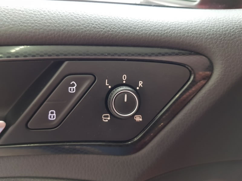 VOLKSWAGEN GOLF VII 2.0 TDI 150CV DSG BMT SPORT