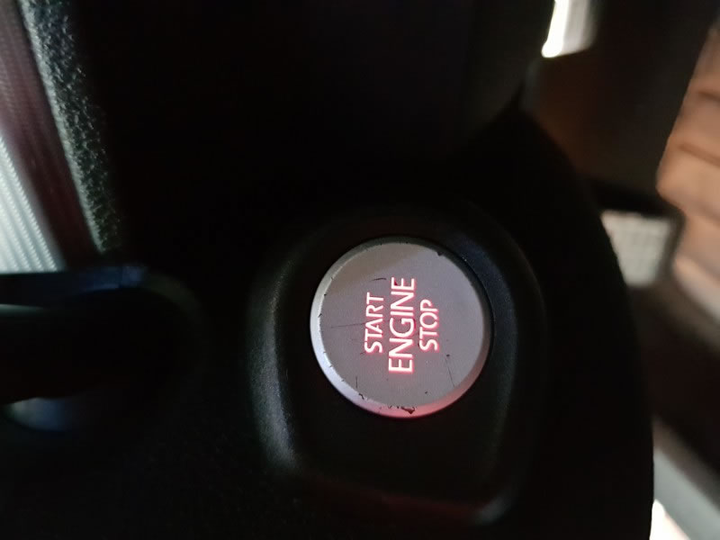 VOLKSWAGEN GOLF VI 2.0 TSI 271CV R20 DSG