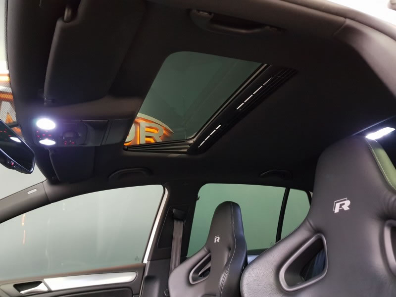 VOLKSWAGEN GOLF VI 2.0 TSI 271CV R20 DSG