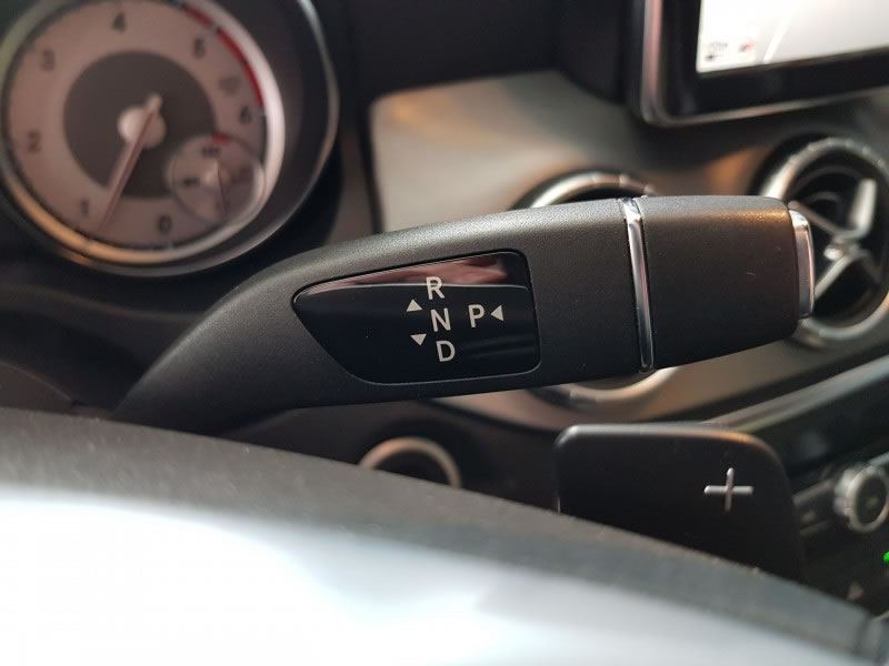 MERCEDES-BENZ CLA 220 CDI 170CV 7G ADITION AMG