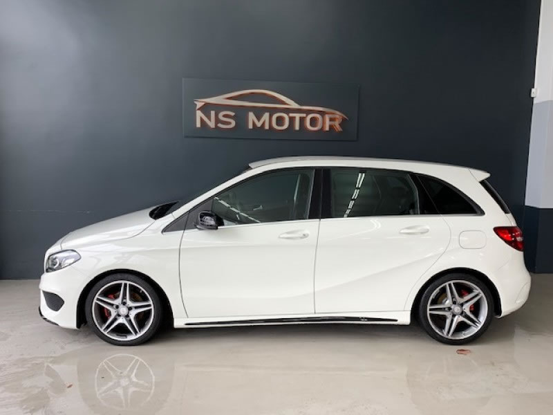 MERCEDES-BENZ CLASE B  B 200 D 136CV 7G AMG INT Y EXT