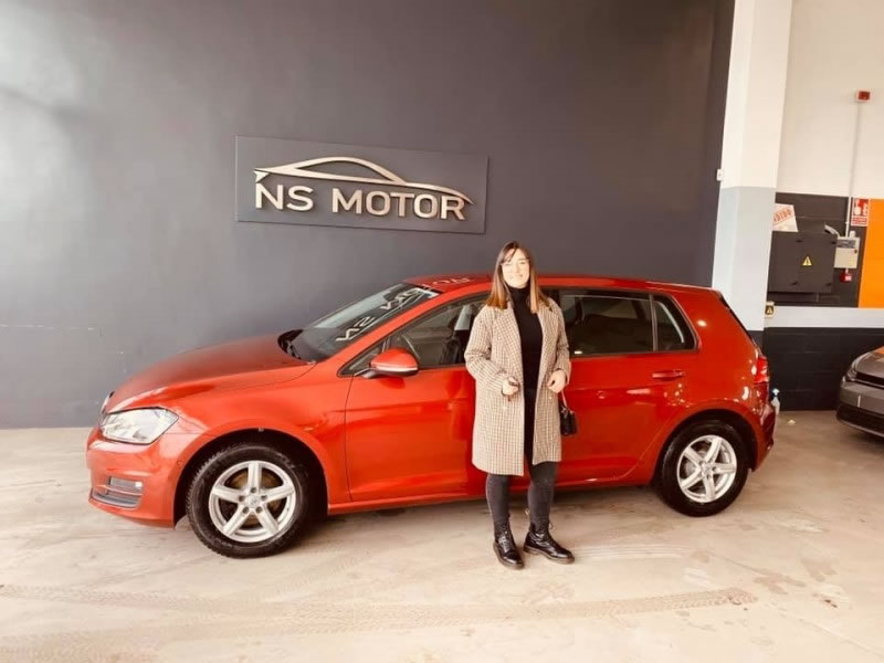 VOLKSWAGEN GOLF VII 1.6 TDI CR 90CV BMT BLUEMOTION VOLKSWAGEN GOLF VII 1.6 TDI CR 90CV BMT BLUEMOTION