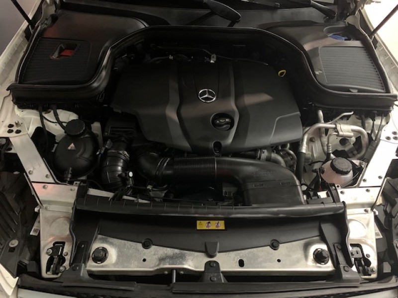 MERCEDES-BENZ GLC 220D 170CV 9G 4 MATIC AMG INT Y EXT