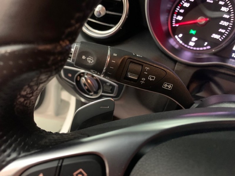 MERCEDES-BENZ GLC 220D 170CV 9G 4 MATIC AMG INT Y EXT