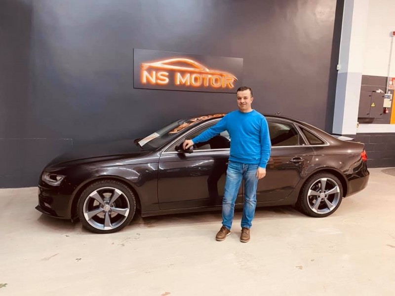 AUDI A4 BERLINA 2.0 TDI CR 136CV AMBITION + PIEL AUDI A4 BERLINA 2.0 TDI CR 136CV AMBITION + PIEL