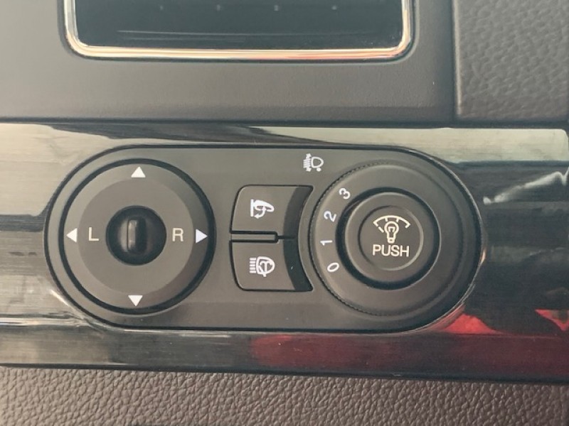 CHEVROLET CAPTIVA LTZ 2.2 VCDI 184CV AWD 7 PLAZAS CHEVROLET CAPTIVA LTZ 2.2 VCDI 184CV AWD 7 PLAZAS