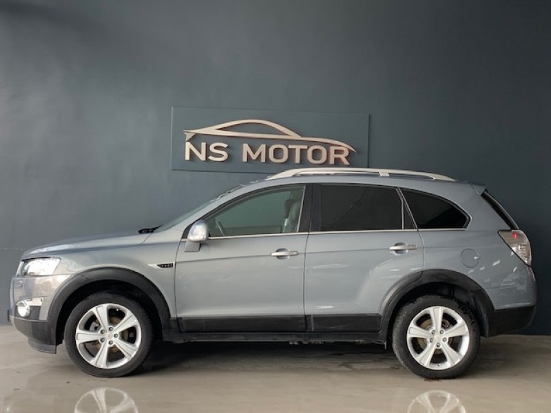 CHEVROLET CAPTIVA LTZ 2.2 VCDI 184CV AWD 7 PLAZAS CHEVROLET CAPTIVA LTZ 2.2 VCDI 184CV AWD 7 PLAZAS