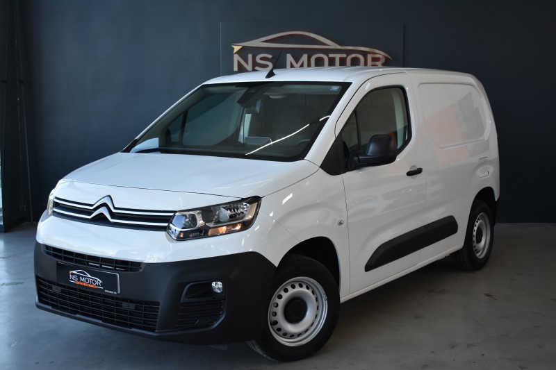 CITROEN BERLINGO TALLA M BLUEHDI 100CV DRIVE 2 PLAZAS CERRADA