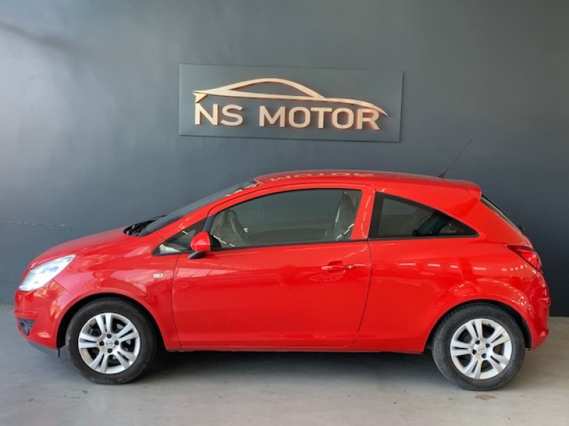 OPEL CORSA 1.2 GASOLINA 80CV AUTOMATICO