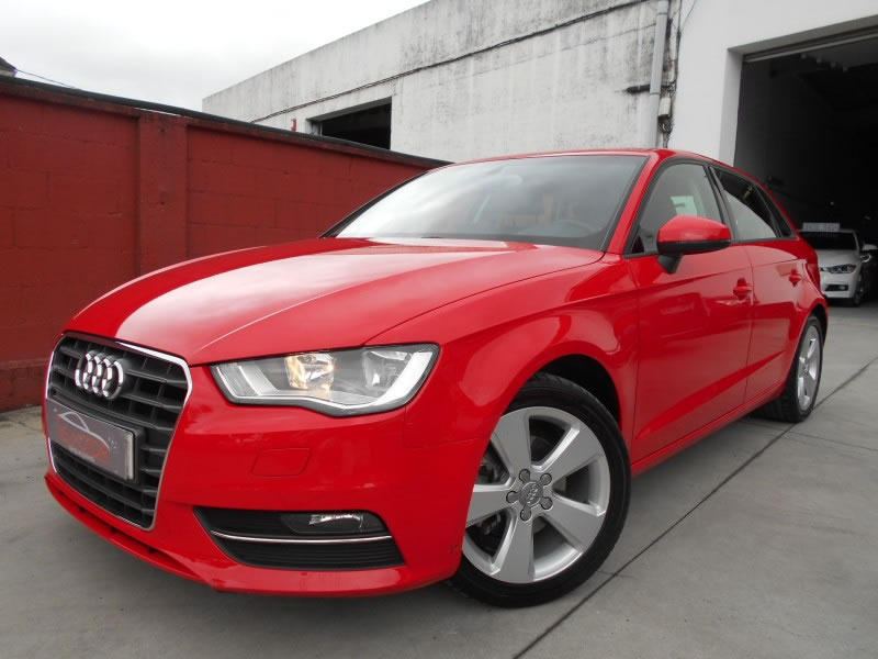 AUDI NUEVO A3  1.6 TDI 105 AMBITION NAVI FULL