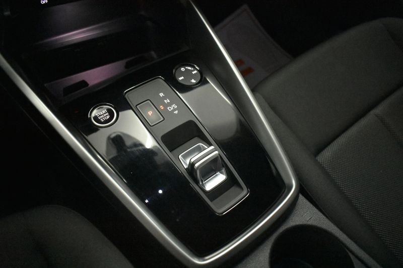 AUDI A3 SPORTBACK  30 TDI 2.0 TDI 116CV STRONIC