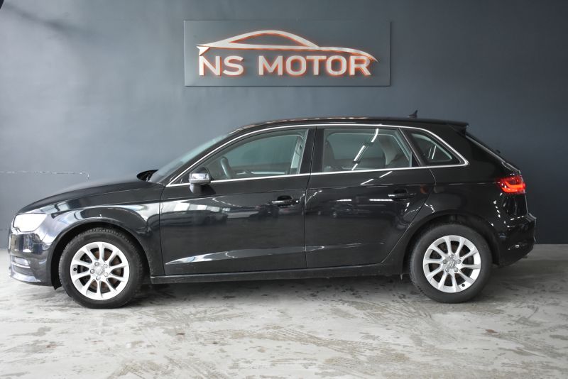 AUDI A3 SPORTBACK 1.6 TDI 110CV ATTRACTION AUDI A3 SPORTBACK 1.6 TDI 110CV ATTRACTION