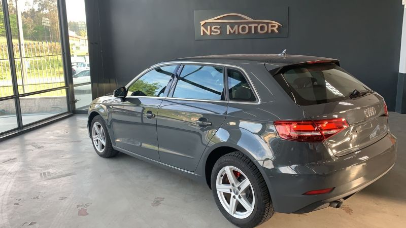 AUDI A3 SPORTBACK 1.6 TDI CR 110CV 6 VEL AUDI A3 SPORTBACK 1.6 TDI CR 110CV 6 VEL