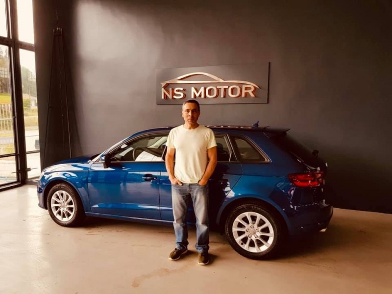 AUDI A3 SPORTBACK 1.6 TDI 105 CV 6 VEL AMBIENTE