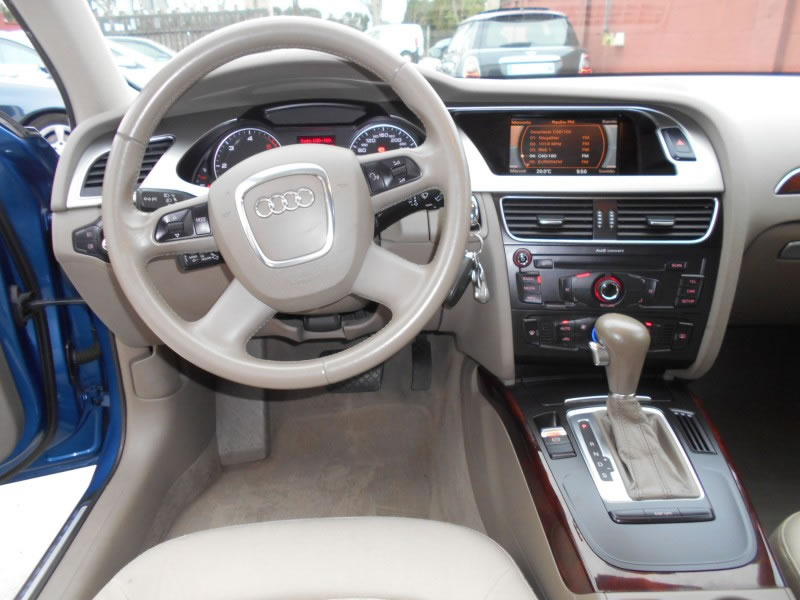 AUDI A4 AVANT 2.0 TDI 143