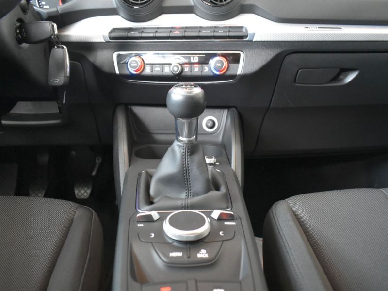 AUDI Q2 ADVANCED 1.6 TDI 116CV AUDI Q2 ADVANCED 1.6 TDI 116CV