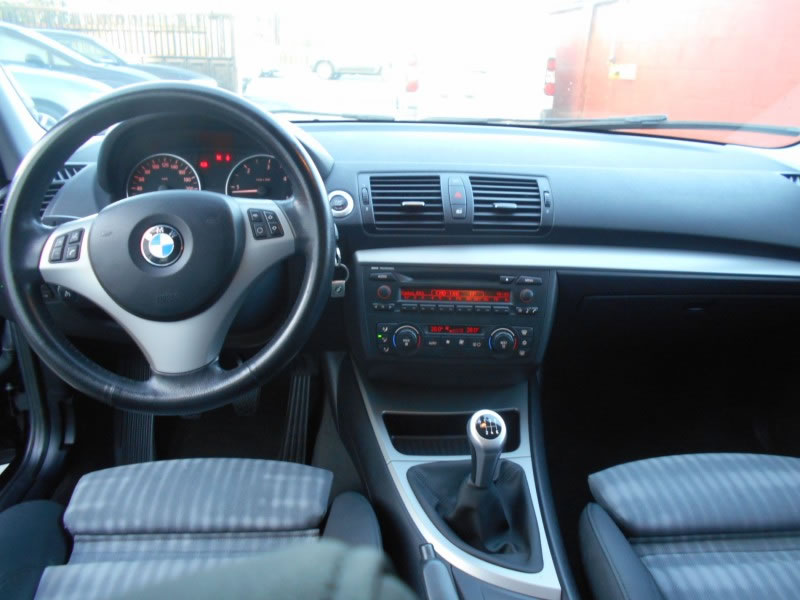 BMW SERIE 1  118D