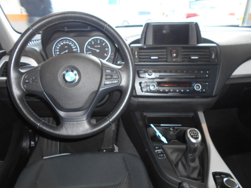BMW SERIE 1 116D