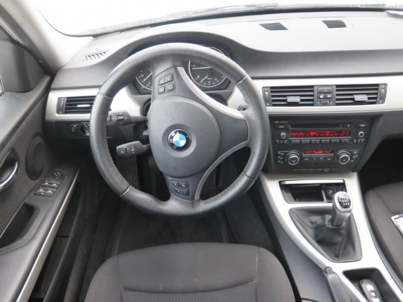 BMW SERIE 3 320D