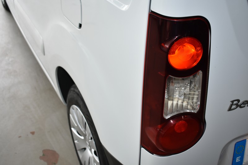 CITROEN BERLINGO  3 PLAZAS 90 CV PTA LATERAL