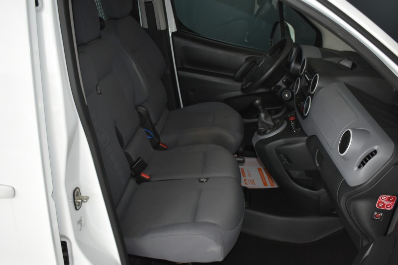 CITROEN BERLINGO  3 PLAZAS 90 CV PTA LATERAL