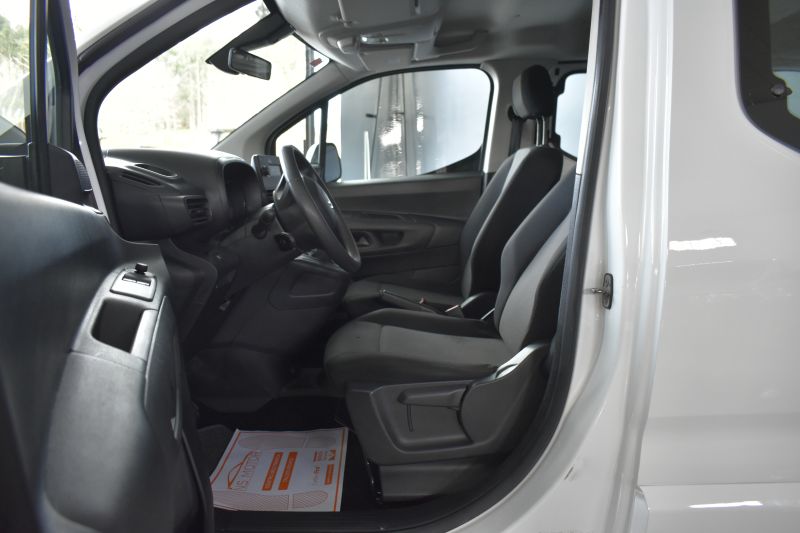 CITROEN BERLINGO  MONOVOLUMEN COMPACTO 1.5 BLUEHDI 102CV TALLA M LIVE