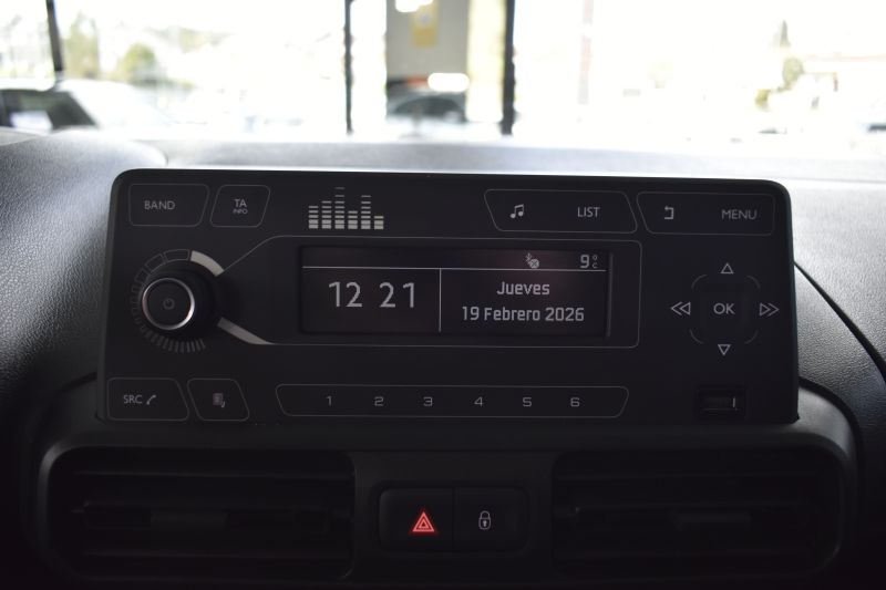 CITROEN BERLINGO  MONOVOLUMEN COMPACTO 1.5 BLUEHDI 102CV TALLA M LIVE